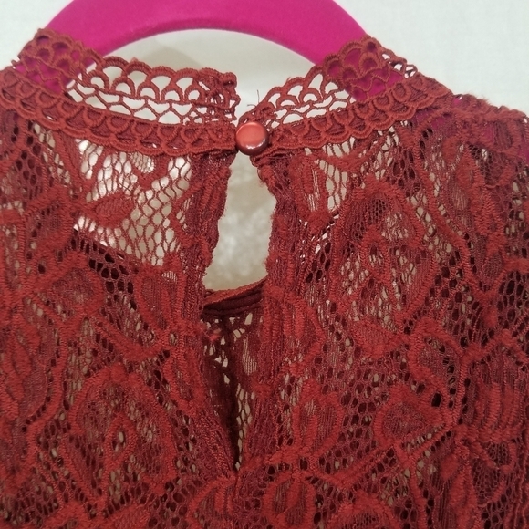 Adiva lace blouse - Picture 5 of 8